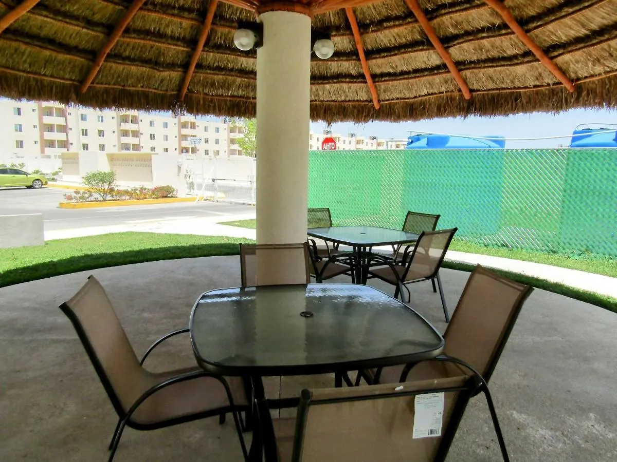 Casa Piquito. Depto Con Alberca, A/C & Netflix Apartment Cancun